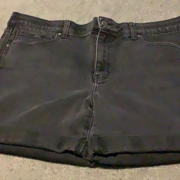 LuLaRoe Pants - Lularoe Shorts in Black